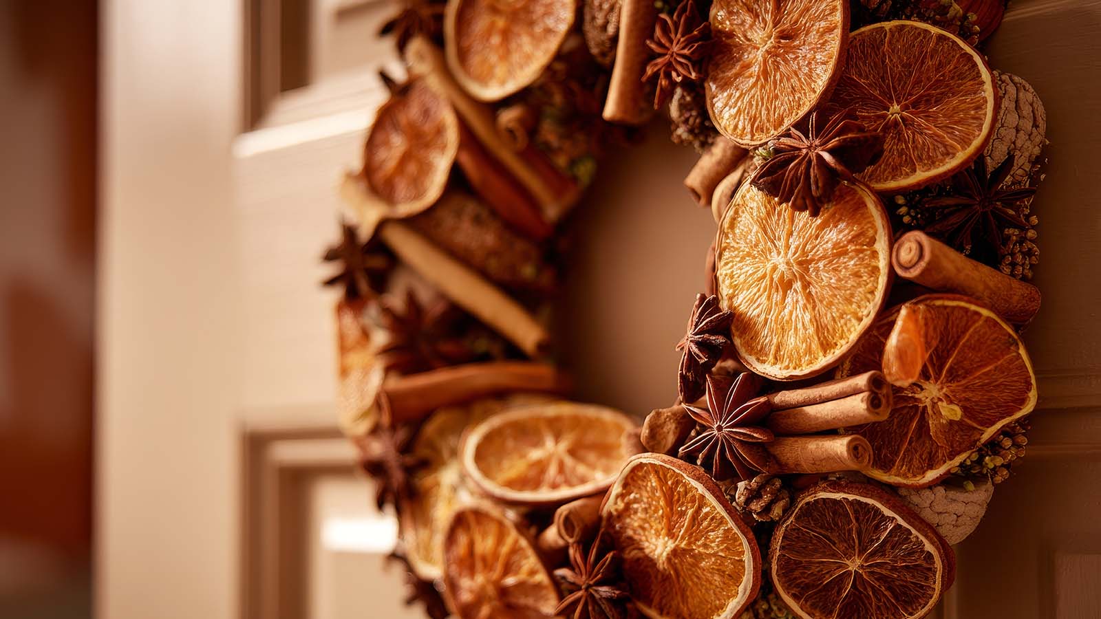 Fun Wreaths to Welcome Your Short-Term Rental Guests